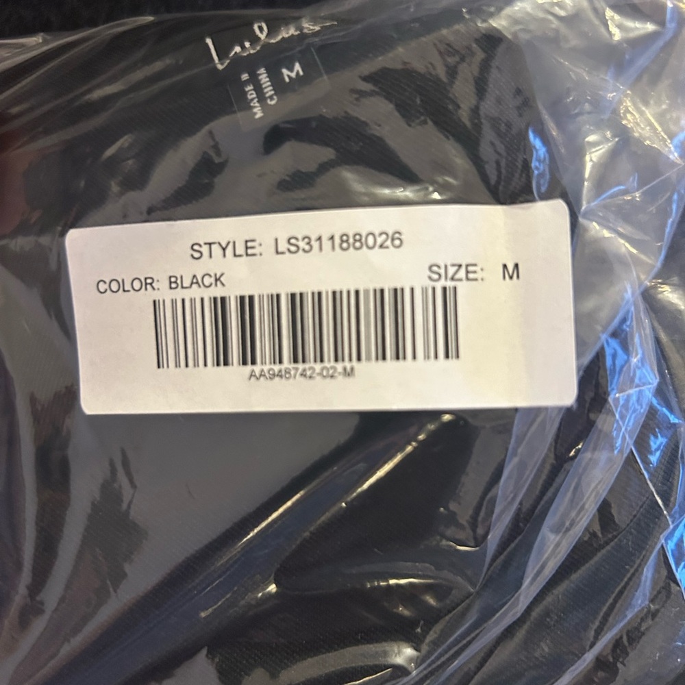 Lulus On It Black Pleated Mini Skirt Medium NWT - Picture 5 of 6